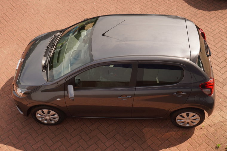 Vehicle Image 9