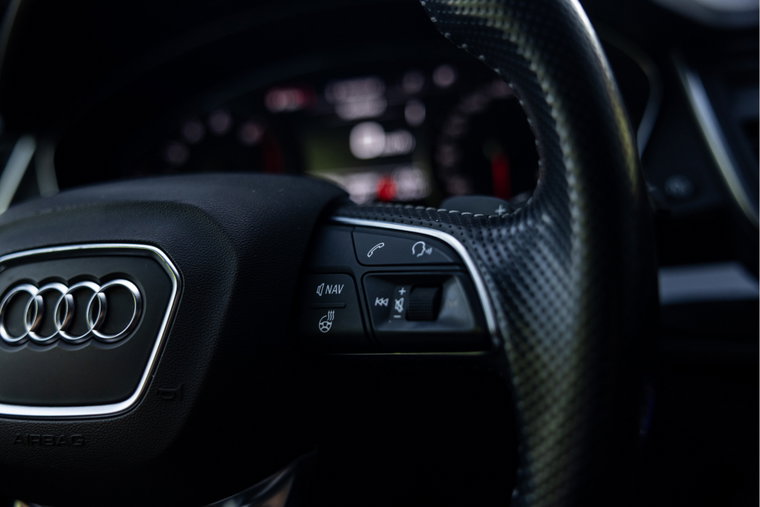 Vehicle Image 40