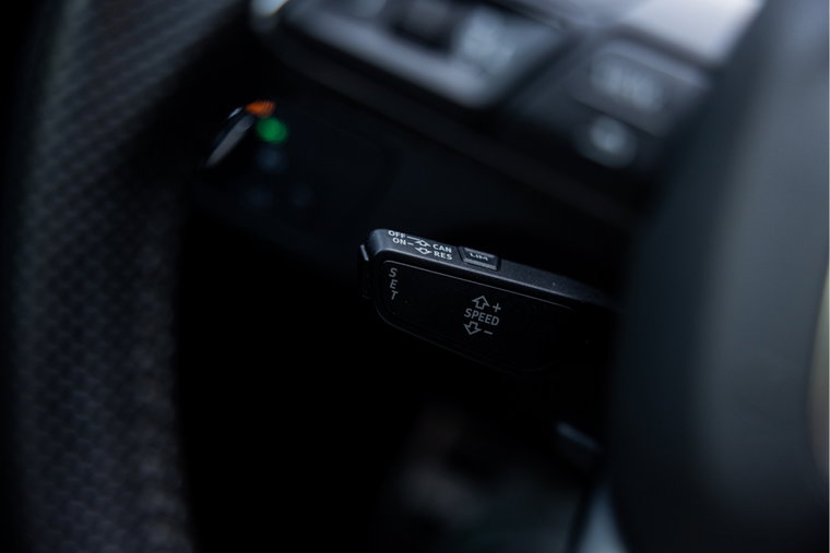 Vehicle Image 42