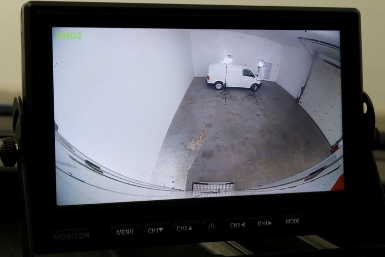 Vehicle Image 13