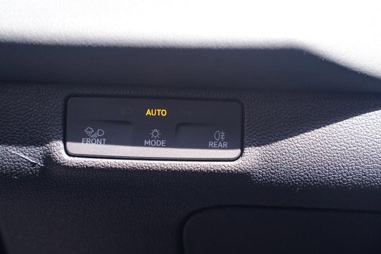 Vehicle Image 27