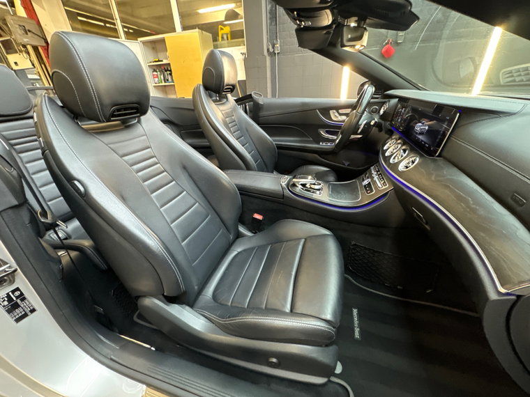 Vehicle Image 38