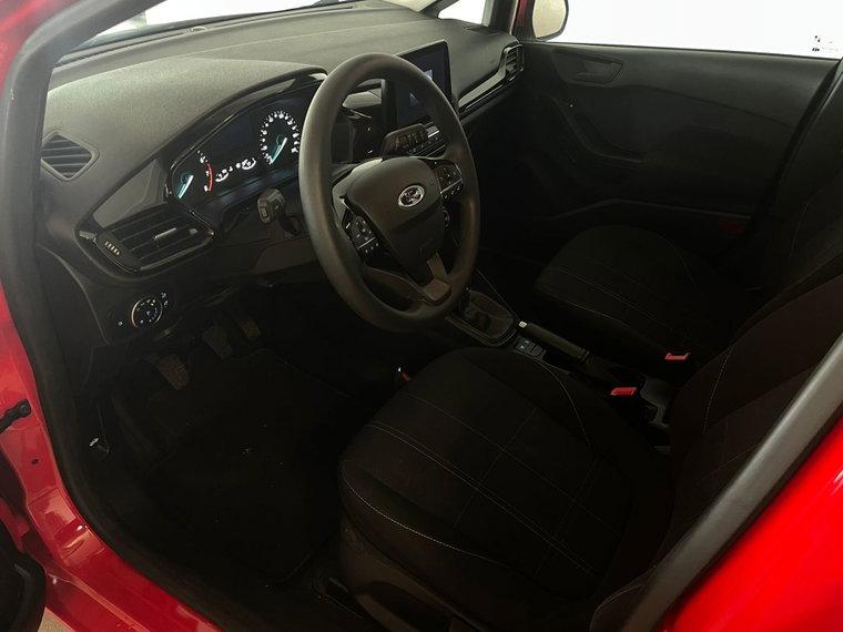 Vehicle Image 18