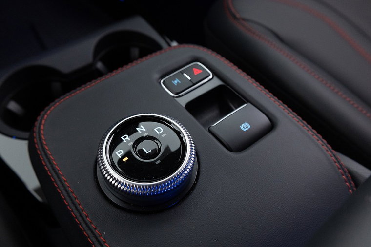 Vehicle Image 16