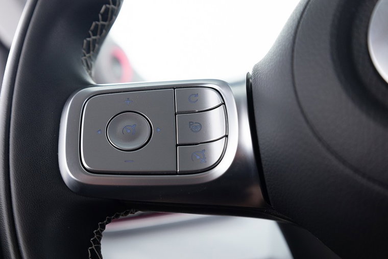 Vehicle Image 23