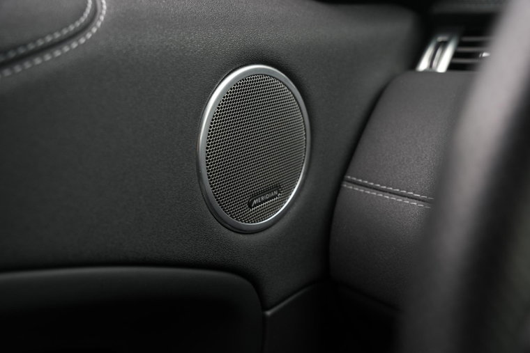 Vehicle Image 35