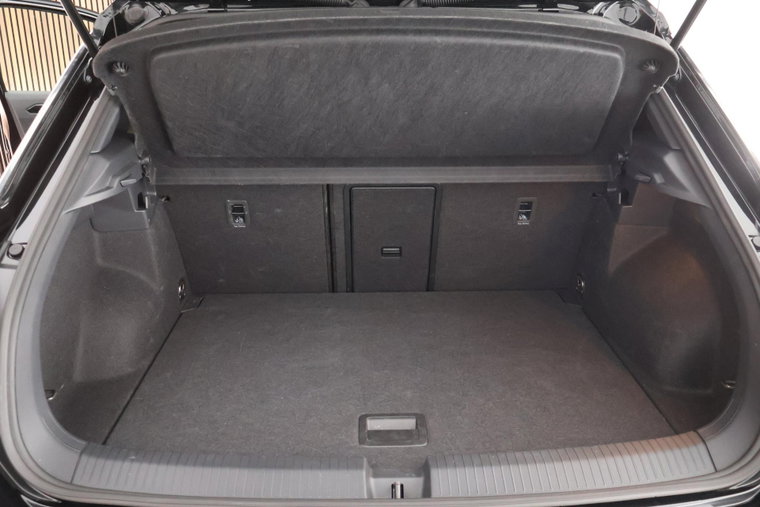 Vehicle Image 40