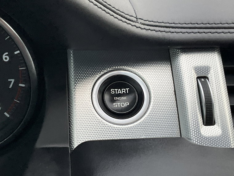 Vehicle Image 29
