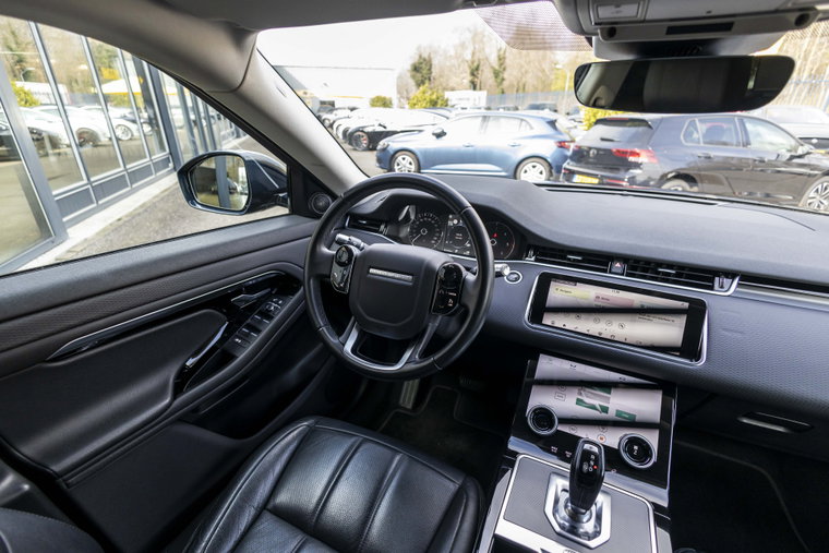 Vehicle Image 19