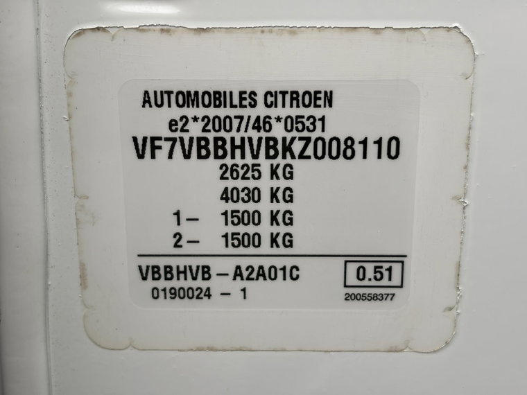Vehicle Image 35