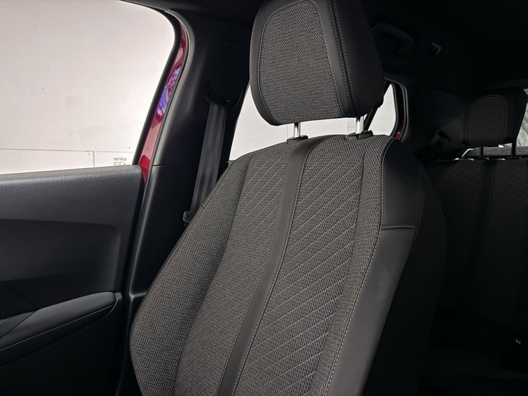 Vehicle Image 43