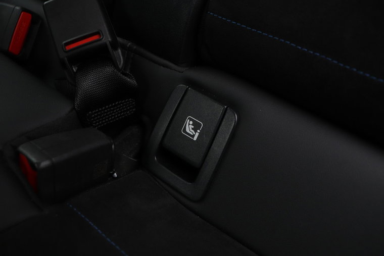 Vehicle Image 38