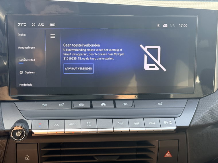 Vehicle Image 38