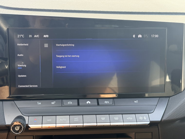 Vehicle Image 45
