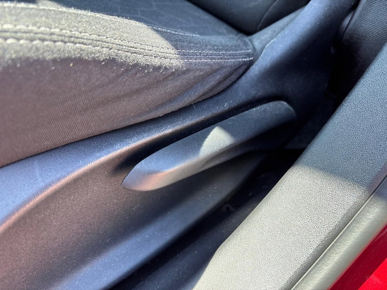 Vehicle Image 31