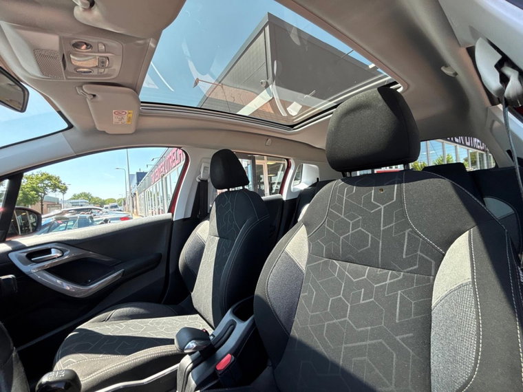 Vehicle Image 40