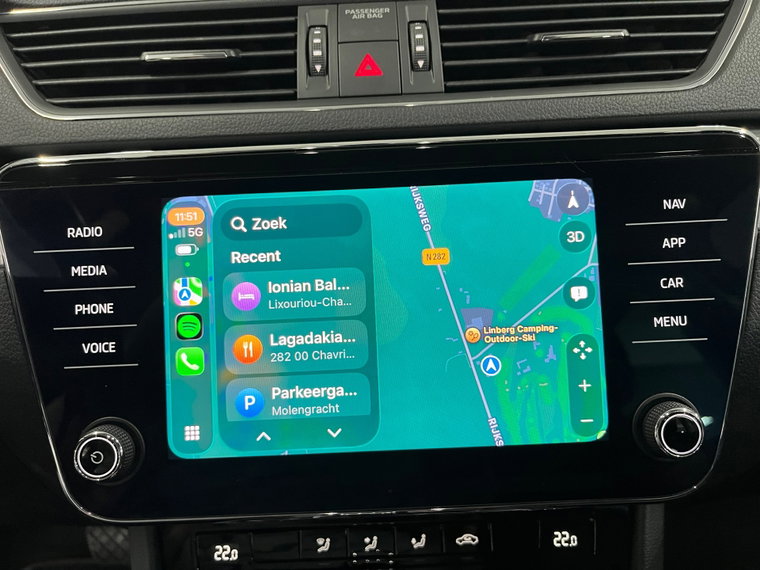 Vehicle Image 30
