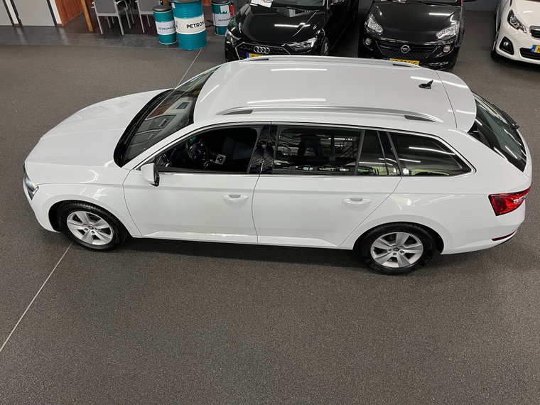 Vehicle Image 39