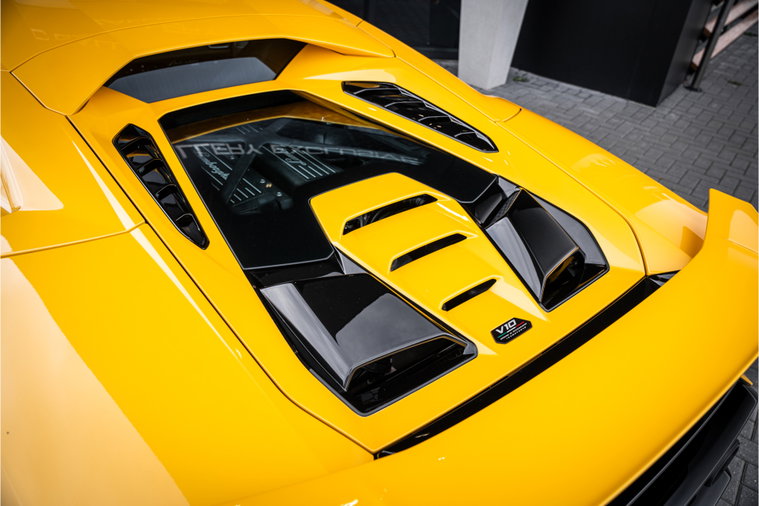 Vehicle Image 42