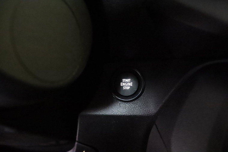 Vehicle Image 40