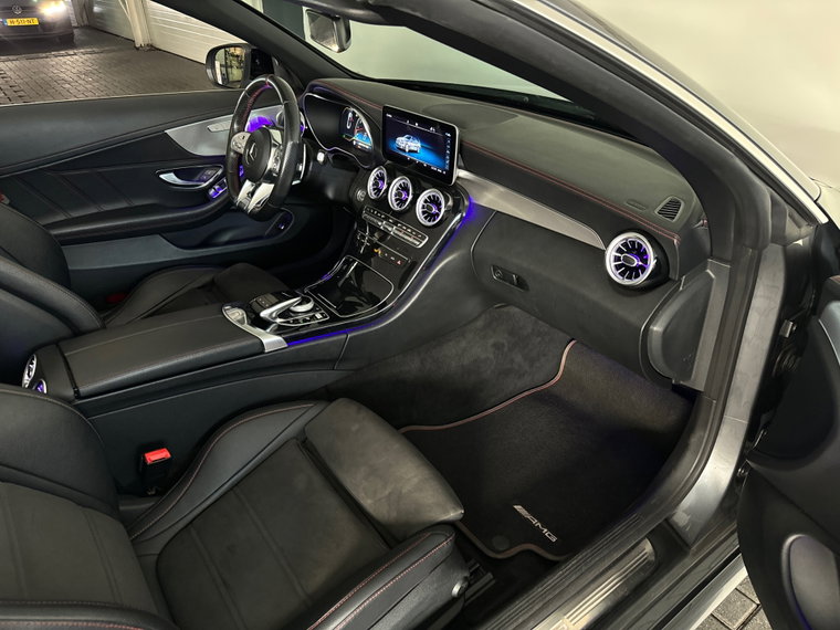 Vehicle Image 33
