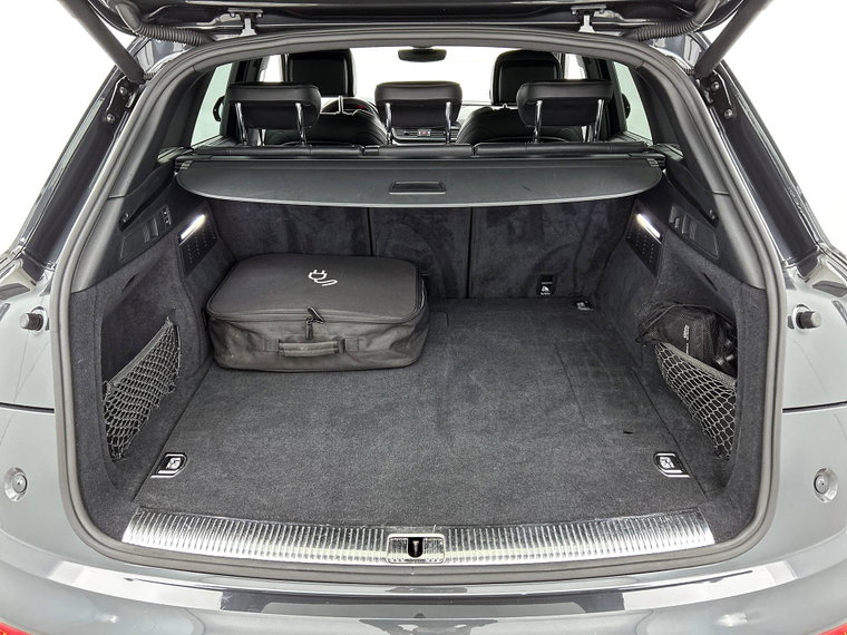 Vehicle Image 36