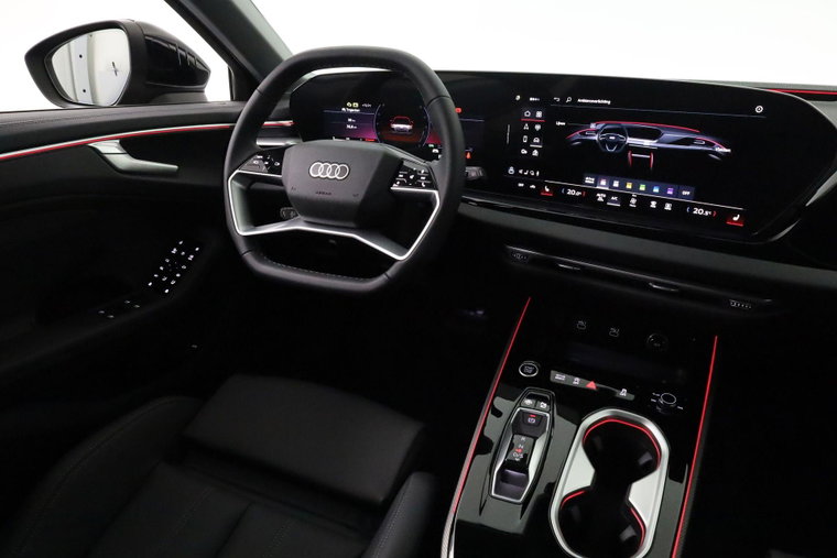Vehicle Image 30