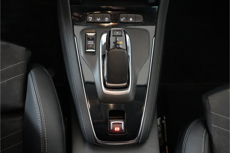 Vehicle Image 26