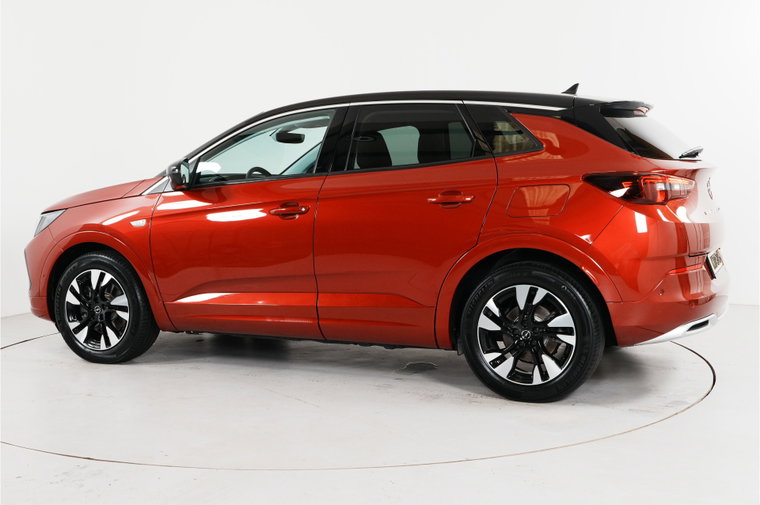 Vehicle Image 35