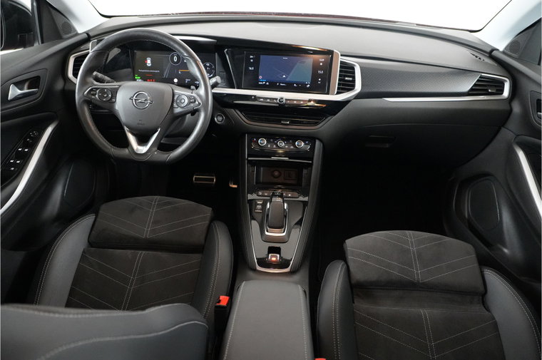 Vehicle Image 10