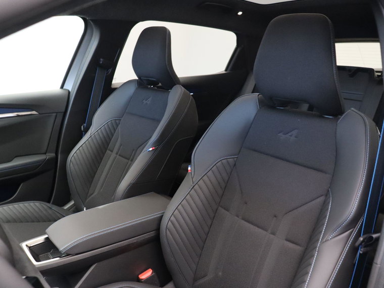 Vehicle Image 45