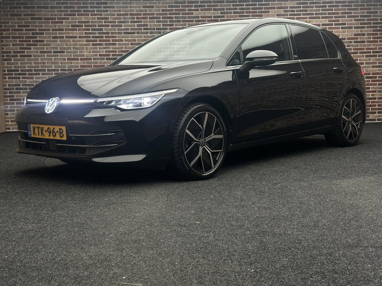 Vehicle Image 28