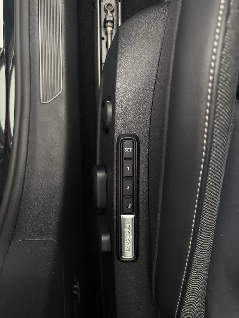 Vehicle Image 39