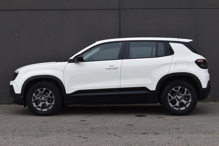 Vehicle Image 40