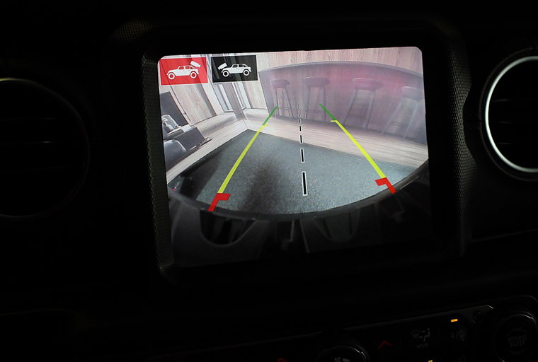 Vehicle Image 21