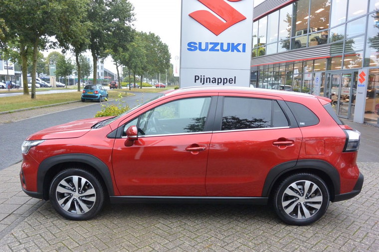 Vehicle Image 4