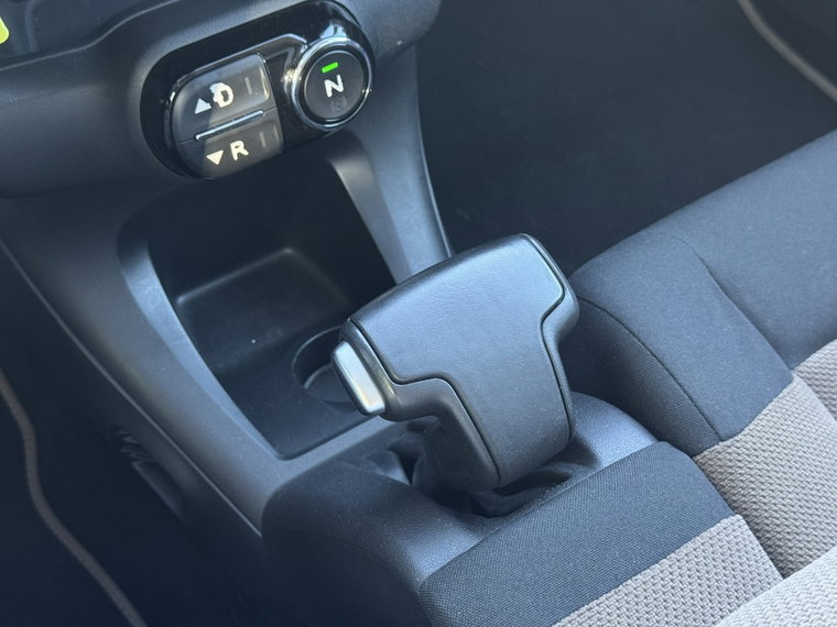 Vehicle Image 26