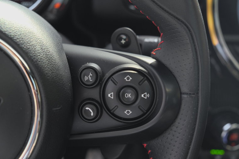 Vehicle Image 39