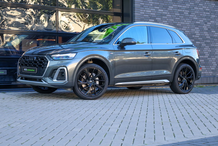 Vehicle Image 6