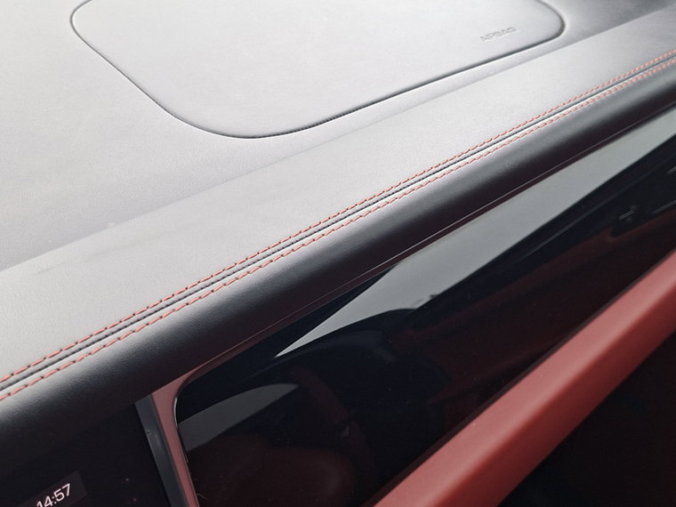 Vehicle Image 36