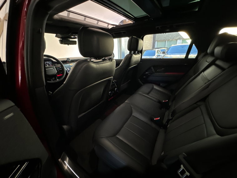 Vehicle Image 35