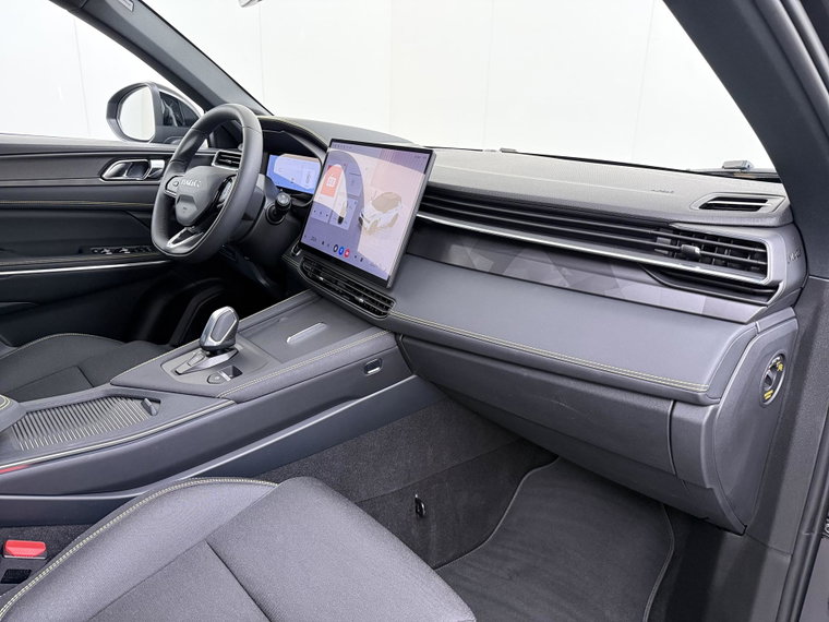 Vehicle Image 37