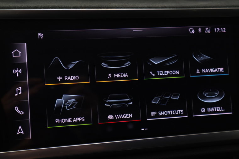Vehicle Image 15