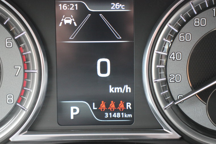 Vehicle Image 18