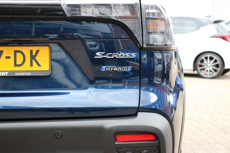 Vehicle Image 19