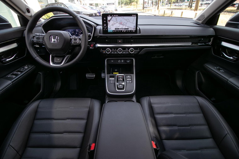 Vehicle Image 15