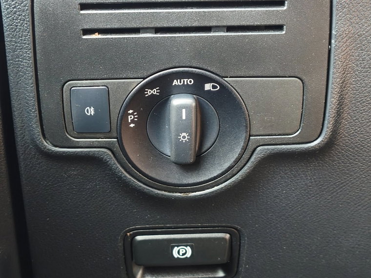 Vehicle Image 27