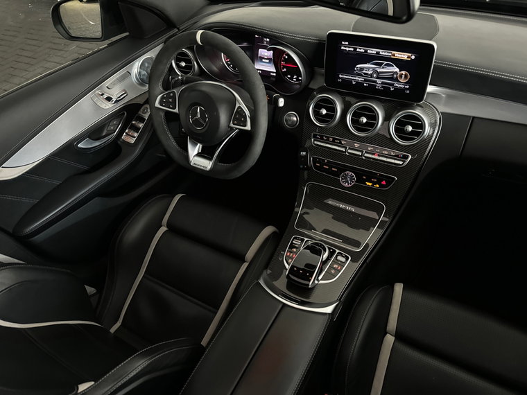 Vehicle Image 40