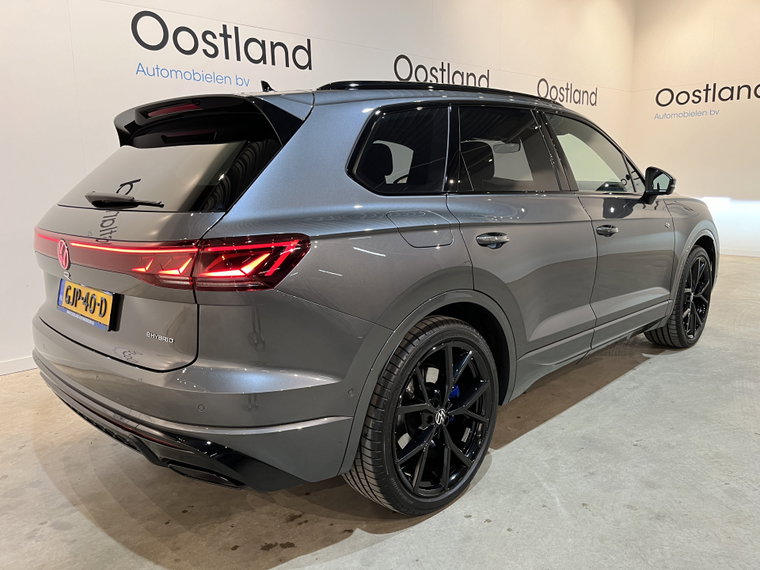 Vehicle Image 26