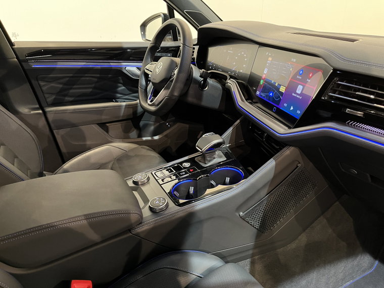 Vehicle Image 35